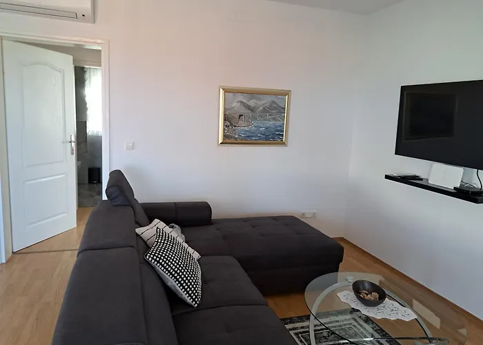 Апартаменты Pink House