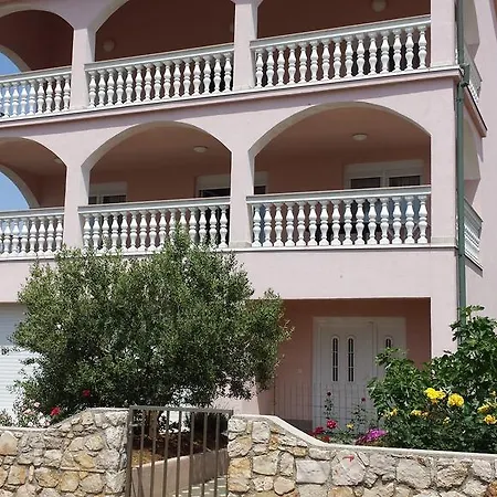 Apartment Pink House *